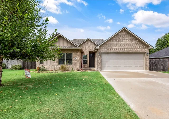 1st image of 606 Herron St, Prairie Grove, AR 72753 | MLS# 1357410