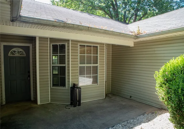 3rd image of 1299 N Fieldstone Ave, Fayetteville, AR 72704 | MLS# 1357479