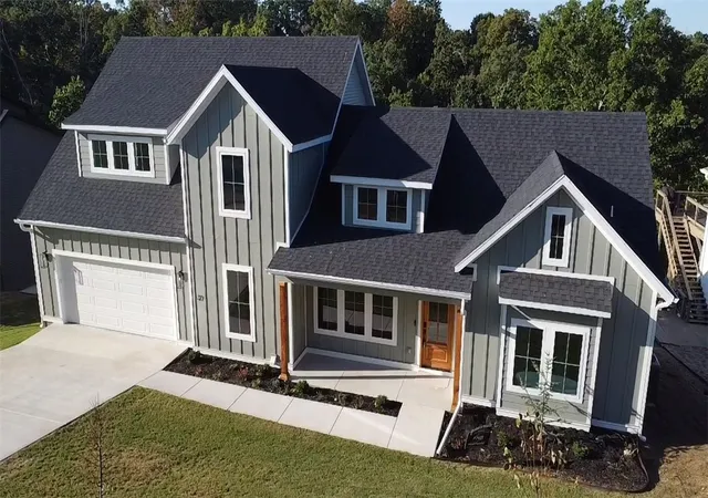 Photo 1 of Single family home for sale at 27 Cullen Hills Dr, Bella Vista, AR 72715 | MLS# 1357306 | Listing updated on 2026-09-26