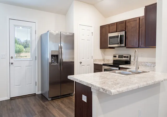 4th image of 968 S Brambling Ln, Fayetteville, AR 72701 | MLS# 1357279