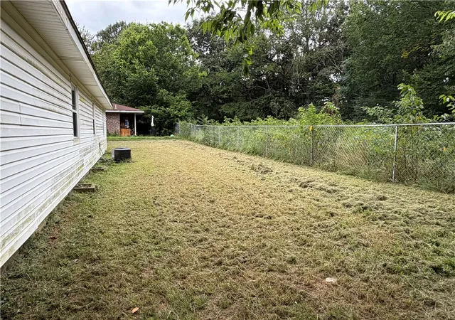 26th image of 909 Riddell St, Clarksville, AR 72830 | MLS# 1357511