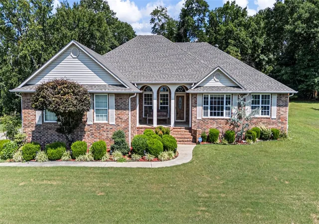 Photo 2 of Sale Pending at 921 Waterfront Rd, Alma, AR 72921 | MLS# 1357470 | Listing updated on 2026-09-22