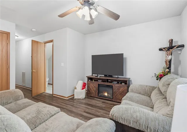 5th image of 2252 & 2254 E Cinnamon Wy, Fayetteville, AR 72703 | MLS# 1357533
