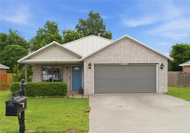 1st image of 674 Olivia Ln, Centerton, AR 72719 | MLS# 1357556