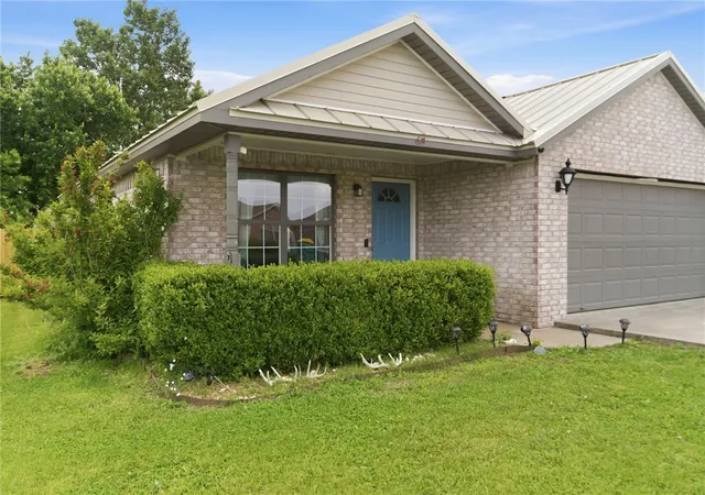 2nd image of 674 Olivia Ln, Centerton, AR 72719 | MLS# 1357556