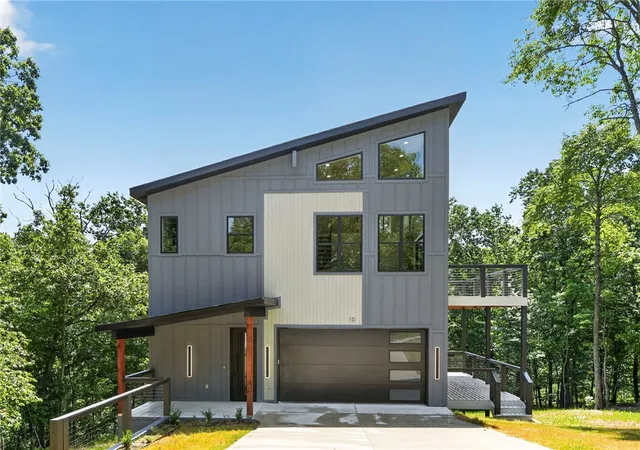 1st image of 10 Selkirk Ln, Bella Vista, AR 72715 | MLS# 1357604