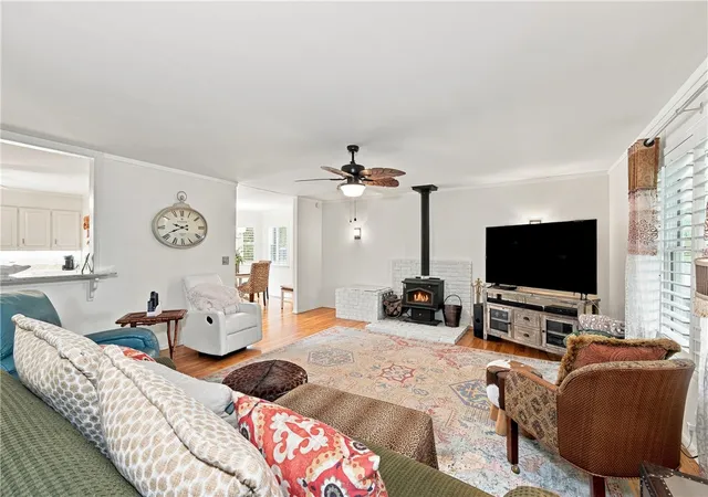 Photo 2 of Sale Pending at 10230 S Marango Dr, Rogers, AR 72758 | MLS# 1357430 | Listing updated on 2026-08-26
