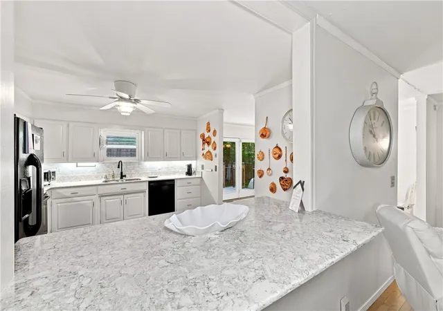 Photo 3 of Sale Pending at 10230 S Marango Dr, Rogers, AR 72758 | MLS# 1357430 | Listing updated on 2026-08-26