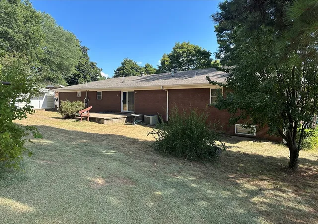 30th image of 1201 Magnolia Dr, Morrilton, AR 72110 | MLS# 1357653