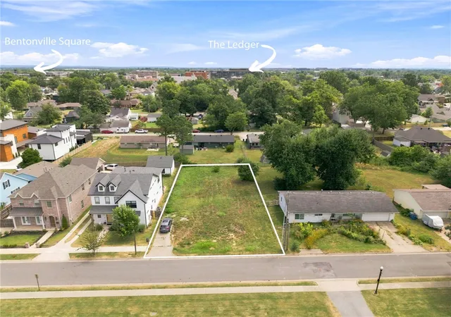4th image of 215 Sw F St, Bentonville, AR 72712 | MLS# 1357531
