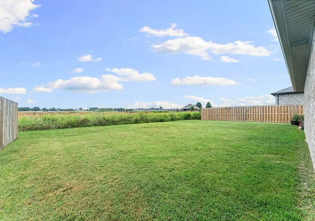36th image of 736 Lewis St, Pea Ridge, AR 72751 | MLS# 1357685