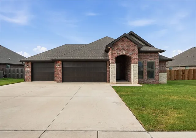1st image of 2305 Carper Ln, Pea Ridge, AR 72751 | MLS# 1356966