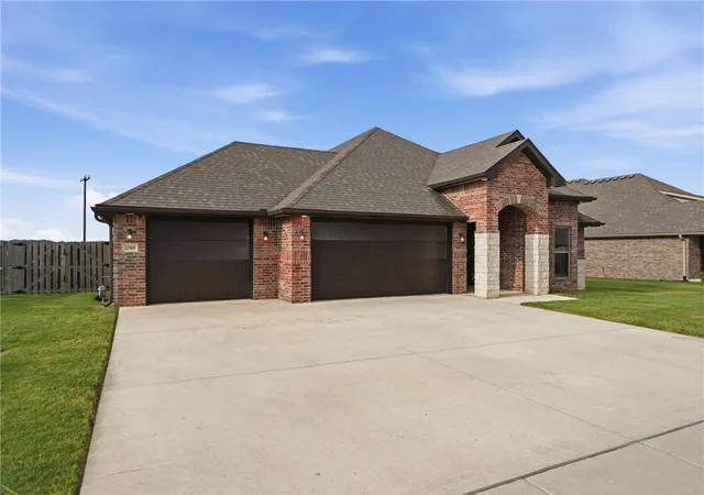 2nd image of 2305 Carper Ln, Pea Ridge, AR 72751 | MLS# 1356966