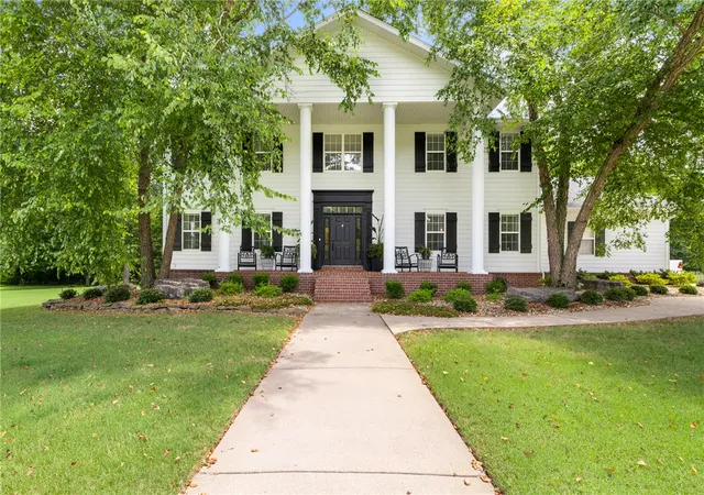 1st image of 2804 Dry Branch Dr, Harrison, AR 72601 | MLS# 1357636