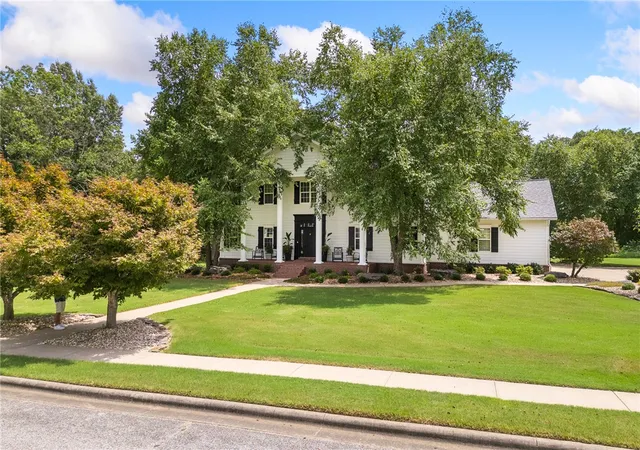 2nd image of 2804 Dry Branch Dr, Harrison, AR 72601 | MLS# 1357636