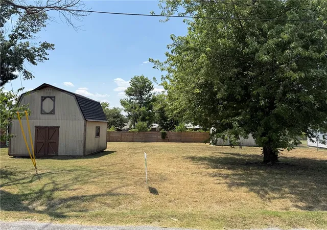 2nd image of 703 Nw Ford Ln, Bentonville, AR 72712 | MLS# 1357704