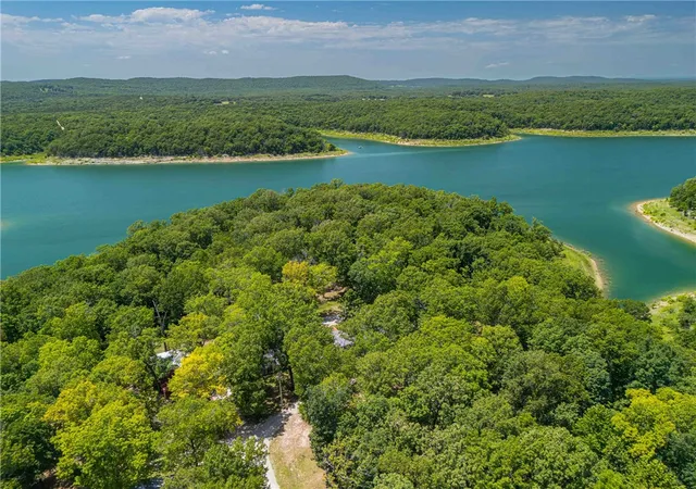 3rd image of 808 Marion County 8071, Flippin, AR 72634 | MLS# 1357776