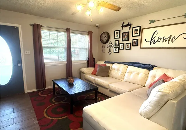 4th image of 5 Cedar Creek Ct, Dover, AR 72837 | MLS# 1357773