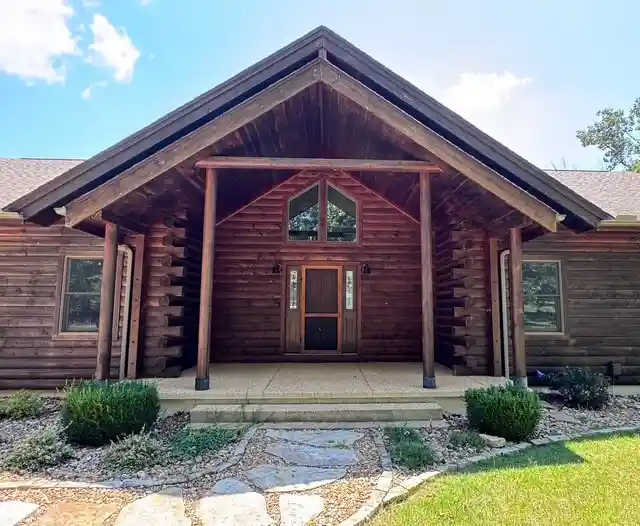 Photo 1 of Sale Pending at 706 Blackjack Trl, Mountain Home, AR 72653 | MLS# 1357787 | Listing updated on 2026-10-22