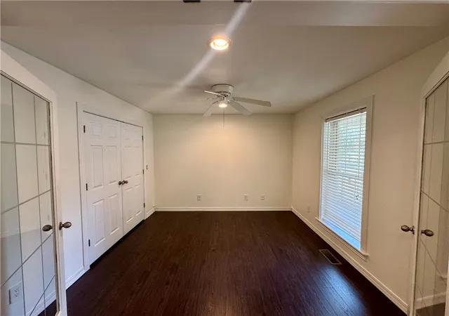 3rd image of 1197 Ridgeview Ln, Russellville, AR 72802 | MLS# 1357907
