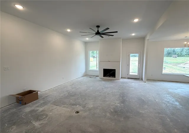 Photo 2 of Single family home for sale at 1318 Big Oak Dr, Alma, AR 72921 | MLS# 1357946 | Listing updated on 2026-10-07