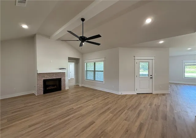 Photo 3 of Sale Pending at 116 W Gilpin St, Farmington, AR 72730 | MLS# 1357899 | Listing updated on 2026-09-29
