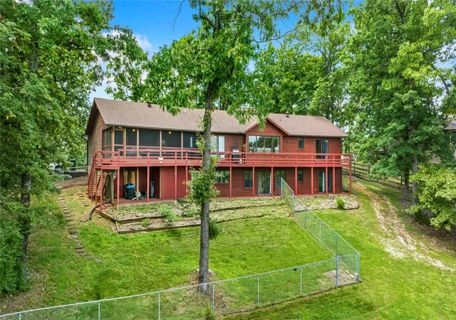 Photo 2 of Sale Pending at 16048 Cypress Ln, Rogers, AR 72756 | MLS# 1359128 | Listing updated on 2026-09-01
