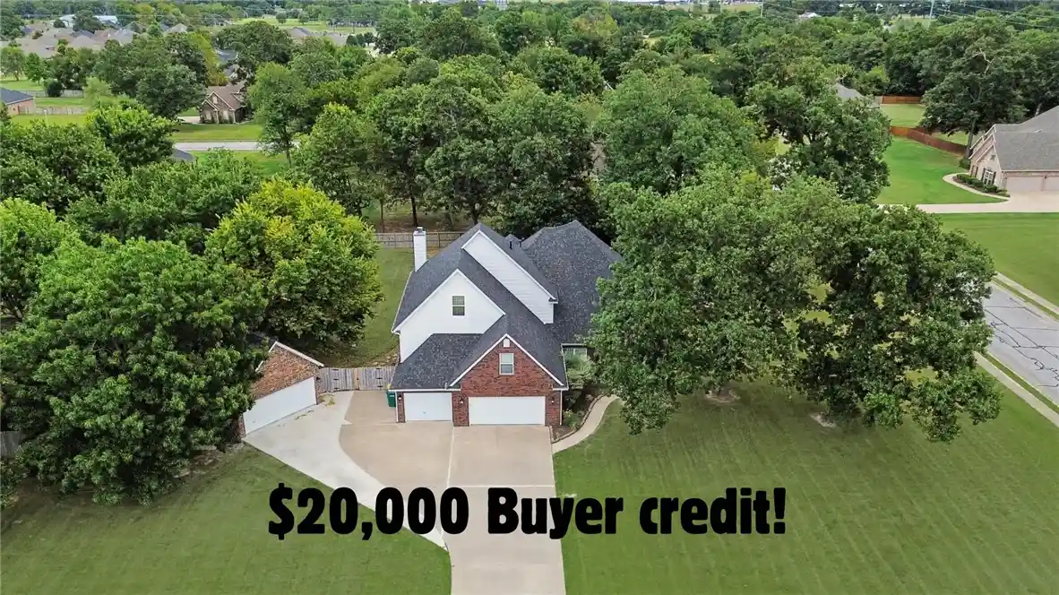 Photo 1 of Single family home for sale at 2104 Caribou Ln, Elm Springs, AR 72762 | MLS# 1359223 | Listing updated on 2026-10-24
