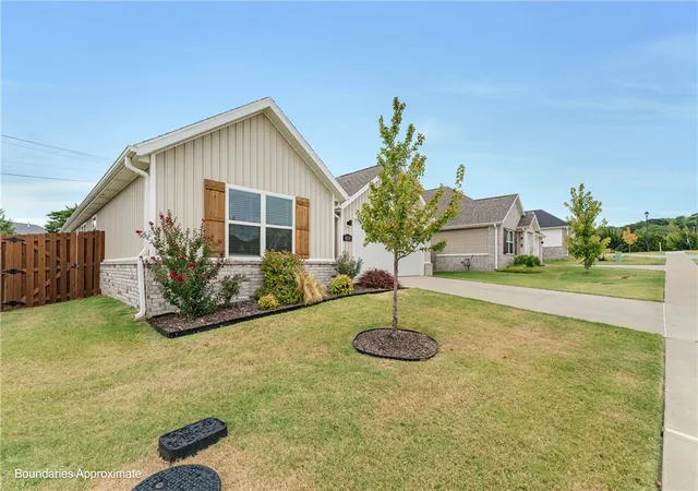 2nd image of 4234 W Buckaroo St, Fayetteville, AR 72704 | MLS# 1358272