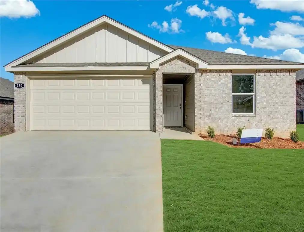 Photo 1 of Sale Pending at 1952 Thelma St, Springdale, AR 72762 | MLS# 1359364 | Listing updated on 2026-10-24