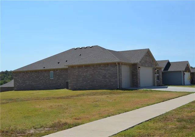 Photo 3 of Single family home for sale at 10607 Pine, Fort Smith, AR 72916 | MLS# 1359490 | Listing updated on 2026-10-09