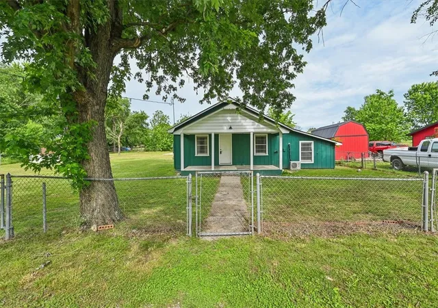 Photo 2 of Sale Pending at 71153 S 4737 Road, Westville, OK 74965 | MLS# 1359518 | Listing updated on 2026-08-28