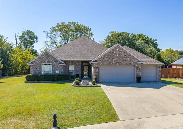 Photo 1 of Sale Pending at 3782 Glenbrook Loop, Springdale, AR 72764 | MLS# 1359485 | Listing updated on 2026-08-27