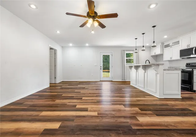 Photo 3 of Single family home for sale at 622 Church Ave, Berryville, AR 72616 | MLS# 1359180 | Listing updated on 2026-10-06