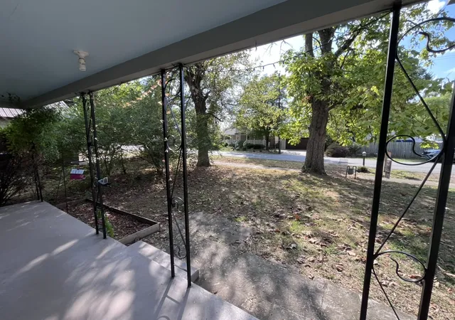 Photo 3 of Single family home for sale at 209 S Neal St, Prairie Grove, AR 72753 | MLS# 1359876 | Listing updated on 2026-10-10