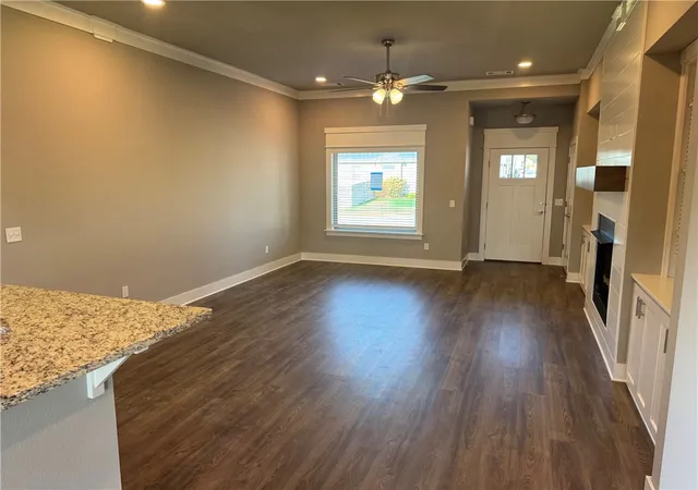 Photo 2 of Sale Pending at 263 S Eagle Mountain St, Prairie Grove, AR 72753 | MLS# 1359890 | Listing updated on 2026-08-31