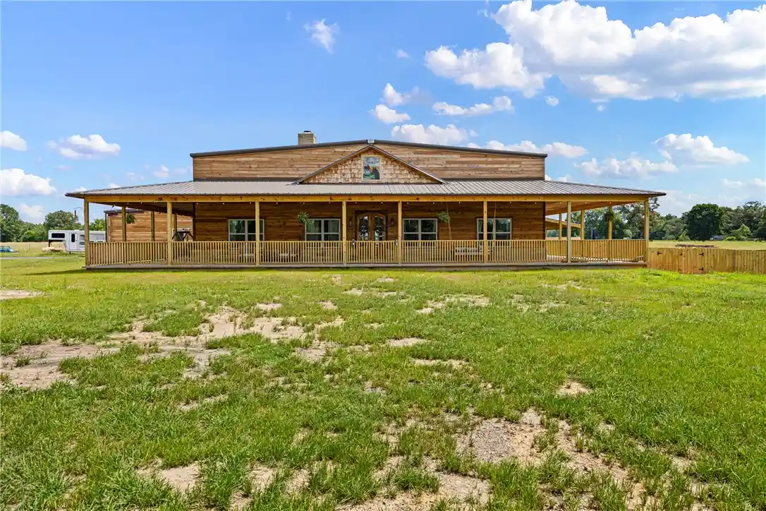Single family home for sale at 1050 Se 8Th #B, Atkins, AR 72823 | MLS# 1359926