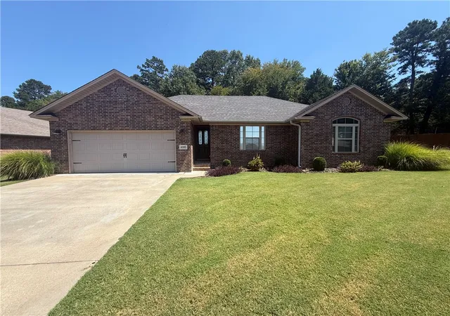 Photo 24 of Sale Pending at 4000 N Hartford Ave, Russellville, AR 72802 | MLS# 1360070 | Listing updated on 2026-08-27