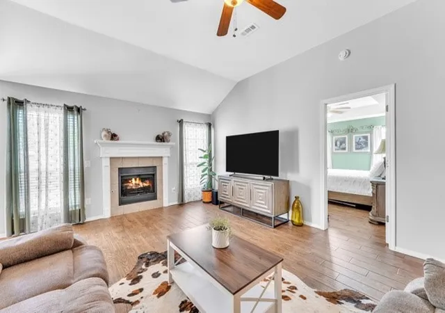 Photo 1 of Single family home for sale at 1006 E Longview Dr, Rogers, AR 72756 | MLS# 1360100 | Listing updated on 2026-08-26
