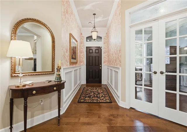 Photo 3 of Single family home for sale at 4005 Sw Banbury Dr, Bentonville, AR 72713 | MLS# 1360049 | Listing updated on 2026-10-08