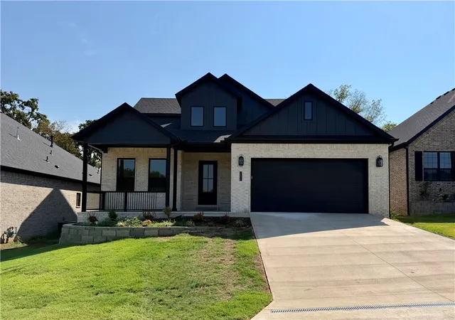 24th image of 2532 N Crossover Rd, Fayetteville, AR 72703 | MLS# 1360108