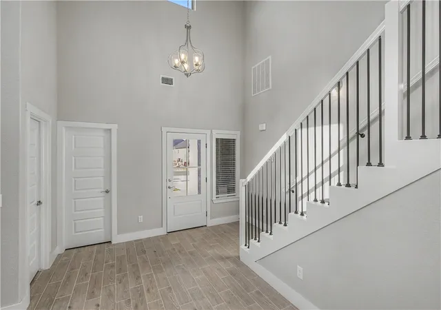 Photo 2 of Single family home for sale at 6800 Sw High Meadow Blvd, Bentonville, AR 72713 | MLS# 1360169 | Listing updated on 2026-08-27