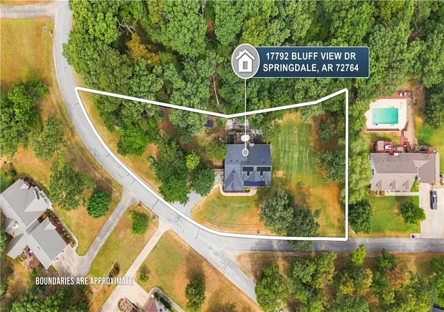Photo 2 of Single family home for sale at 17792 Bluff View Dr, Springdale, AR 72764 | MLS# 1360211 | Listing updated on 2026-08-27