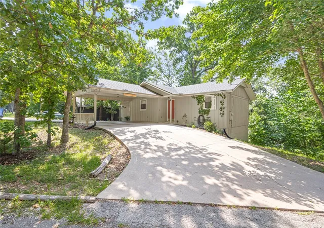 4th image of 6 Kensington Dr, Bella Vista, AR 72715 | MLS# 1360104