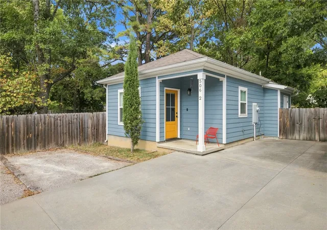 image of 506 S College Ave #2, Fayetteville, AR 72701 | MLS# 1360240
