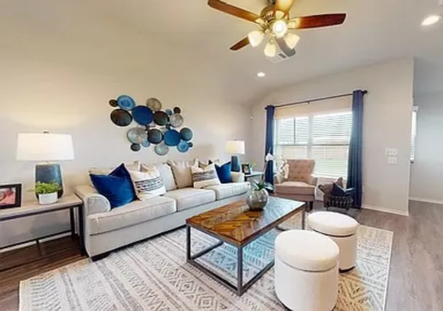 3rd image of 8605 Preston Wood Dr, Fort Smith, AR 72916 | MLS# 1360279