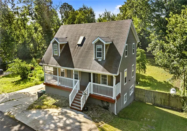 2nd image of 16537 Ivy Ln, Rogers, AR 72756 | MLS# 1359992