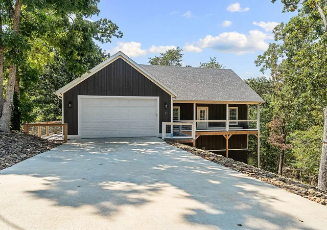 1st image of 21 Sutherland Ln, Bella Vista, AR 72714 | MLS# 1359949