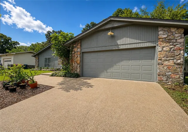 image of 7 Willow Oak Ln, Russellville, AR 72802 | MLS# 1360320