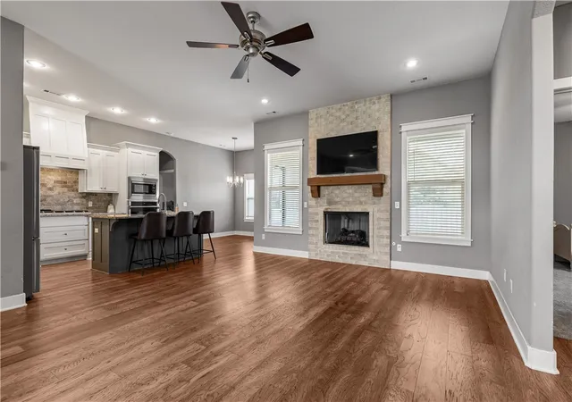 3rd image of 284 Ranalli Ave, Tontitown, AR 72762 | MLS# 1360322